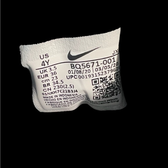 Boys Nike Revolution Running Shoes - Picture 6 of 7